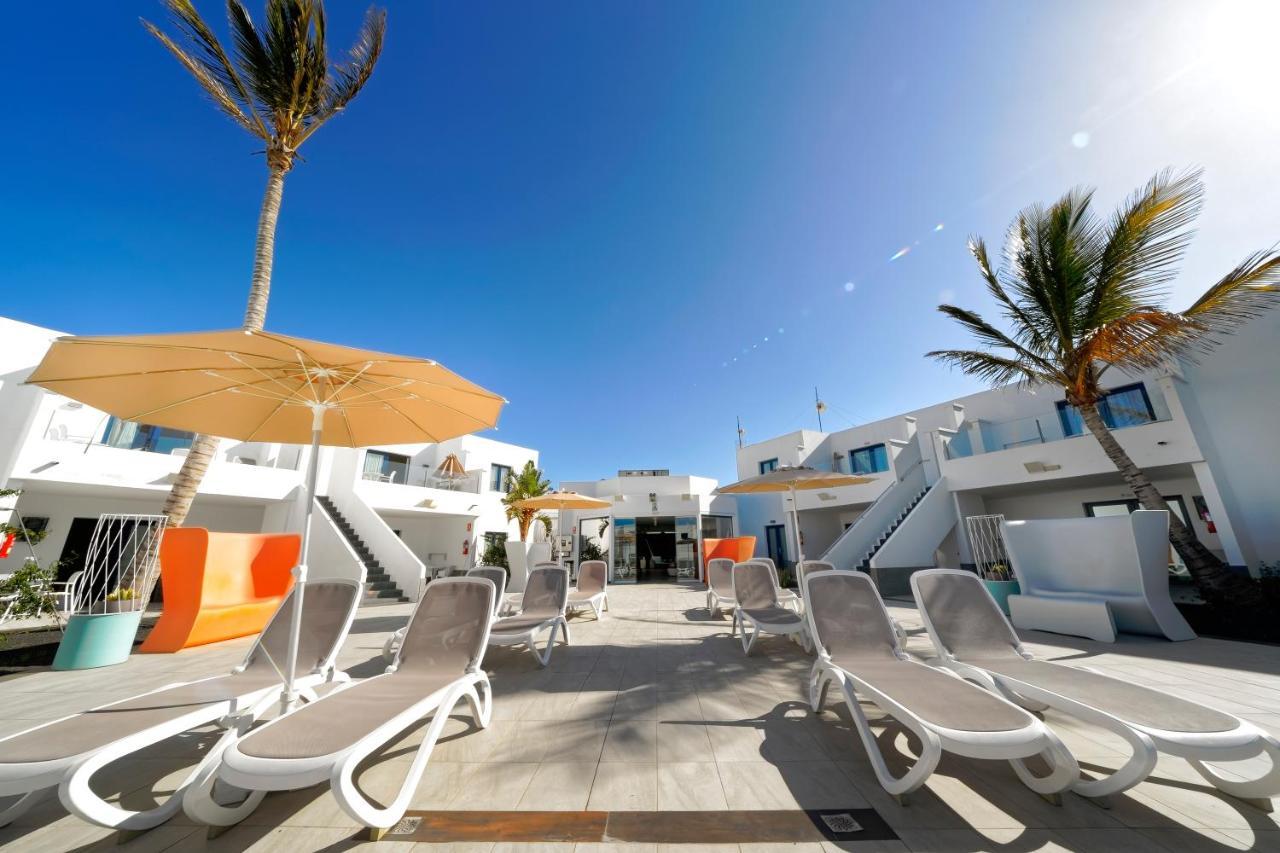 Aqua Suites Puerto del Carmen  Exterior foto